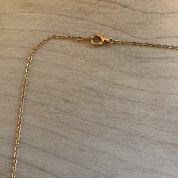 Gold plated necklace with authentic purple amethyst pendant - Picture 3 of 3